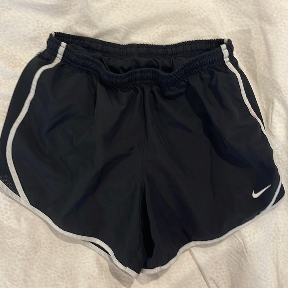✔️NIKE SHORTS✔️